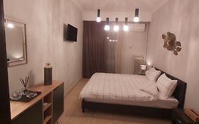 Vaggoula'S Luxury Apartment 1